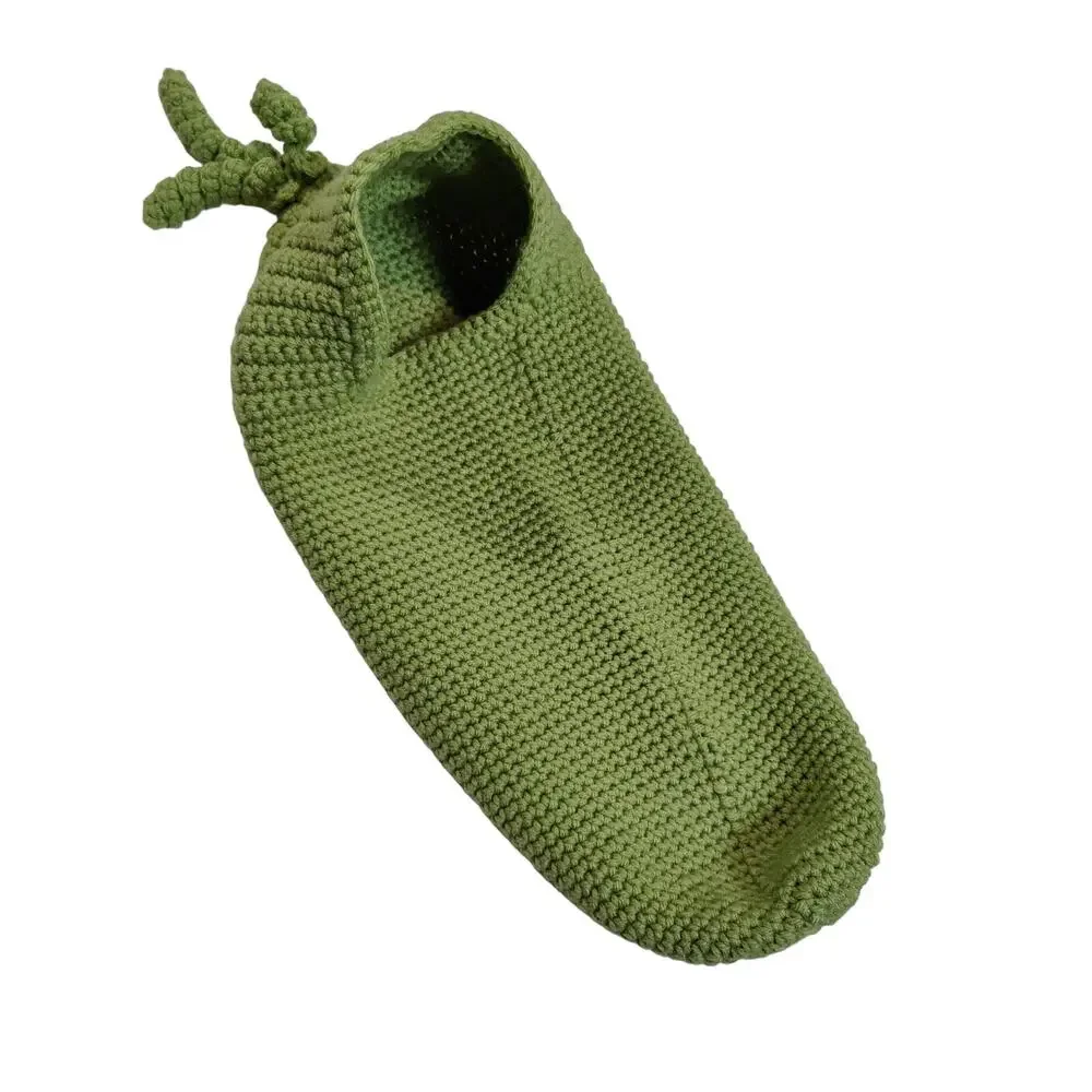 Handmade Newborn Baby Photoshoot Prop Green Knit Peapod